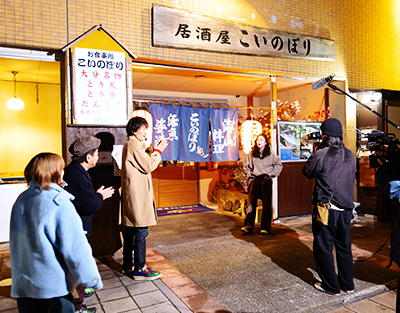 お店の前に到着した一同