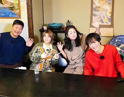 中島知子と記念撮影いする一同